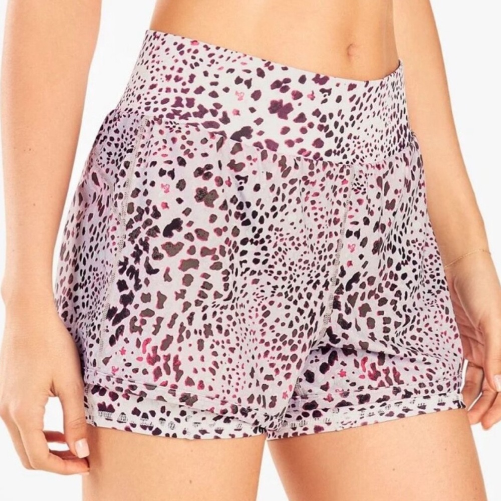 FABLETICS - Olesia Shorts -  NWT - Size Medium